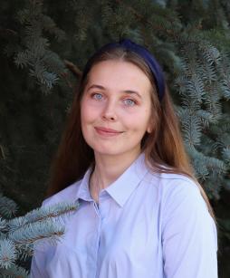Тихомирова Мария Романовна (отпуск по уходу за ребёнком)